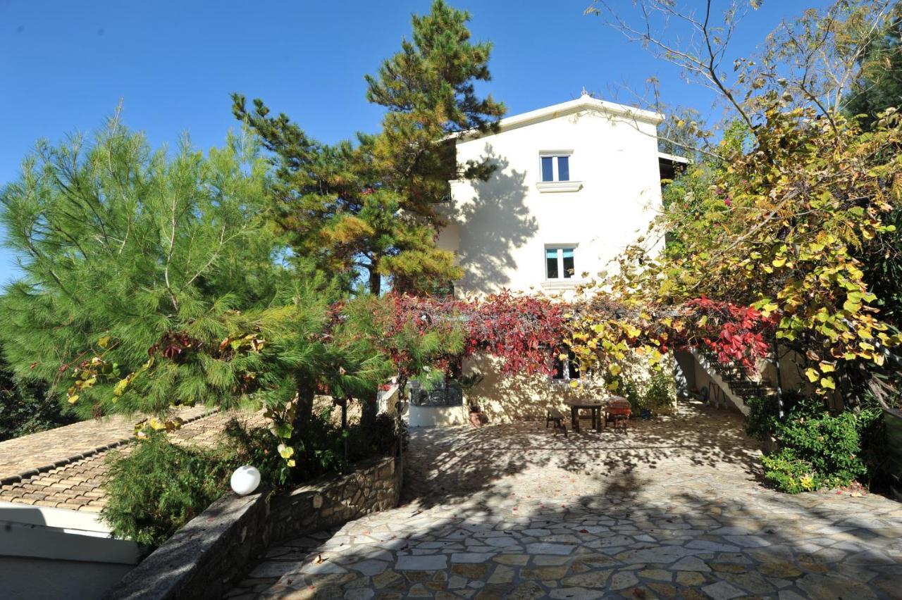 Villa Theodora View Apartments Afroditi Agios Georgios Pagon Exterior foto